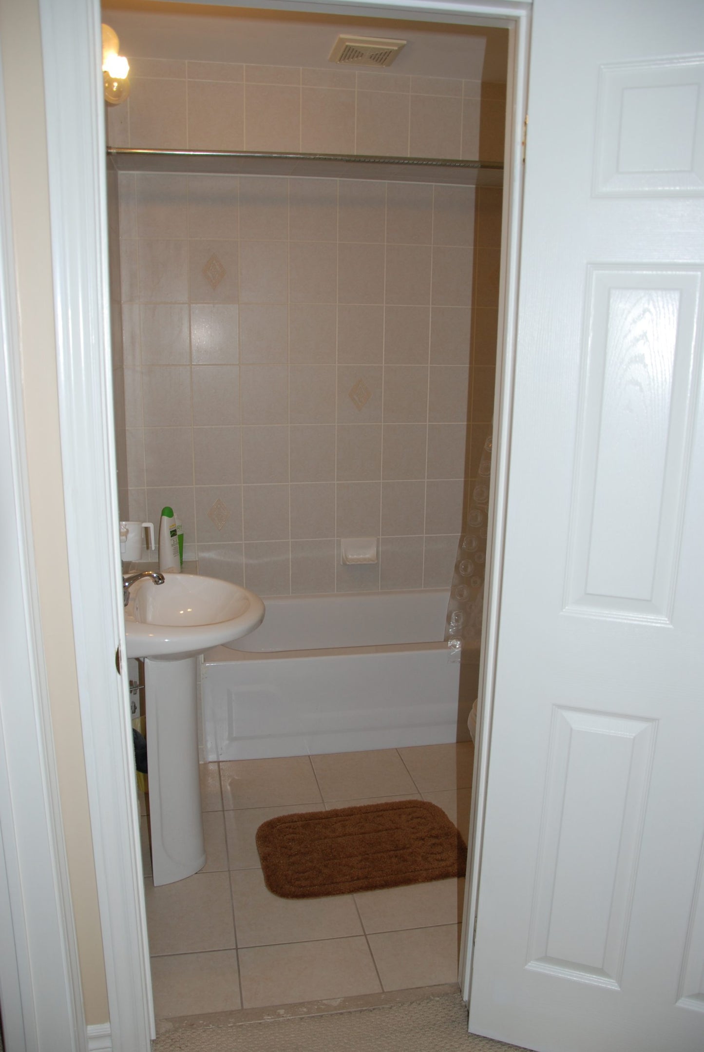 Sara’s Place - Strictly Kosher Home in Thornhill ON Canada